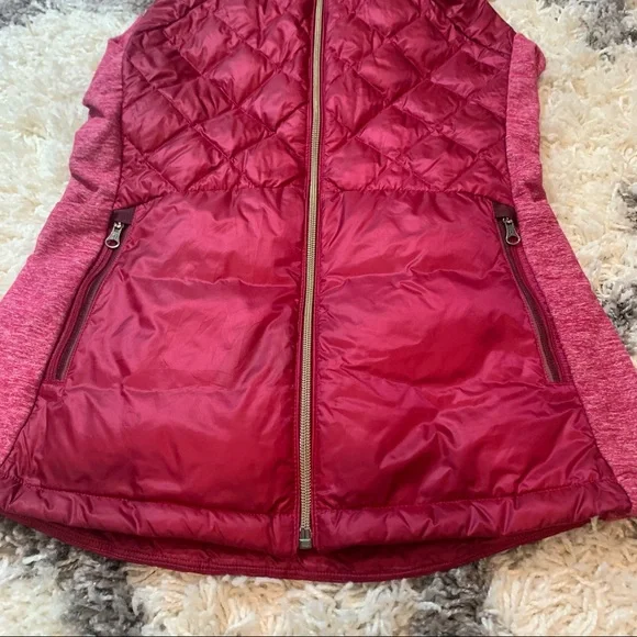 Sold! Lululemon vest - Picture 4 of 9